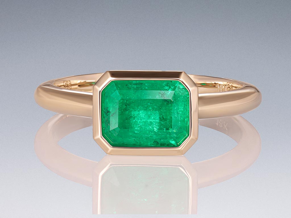 Ring with Emerald Vivid Green 1.28 carats in  18K Yellow Gold